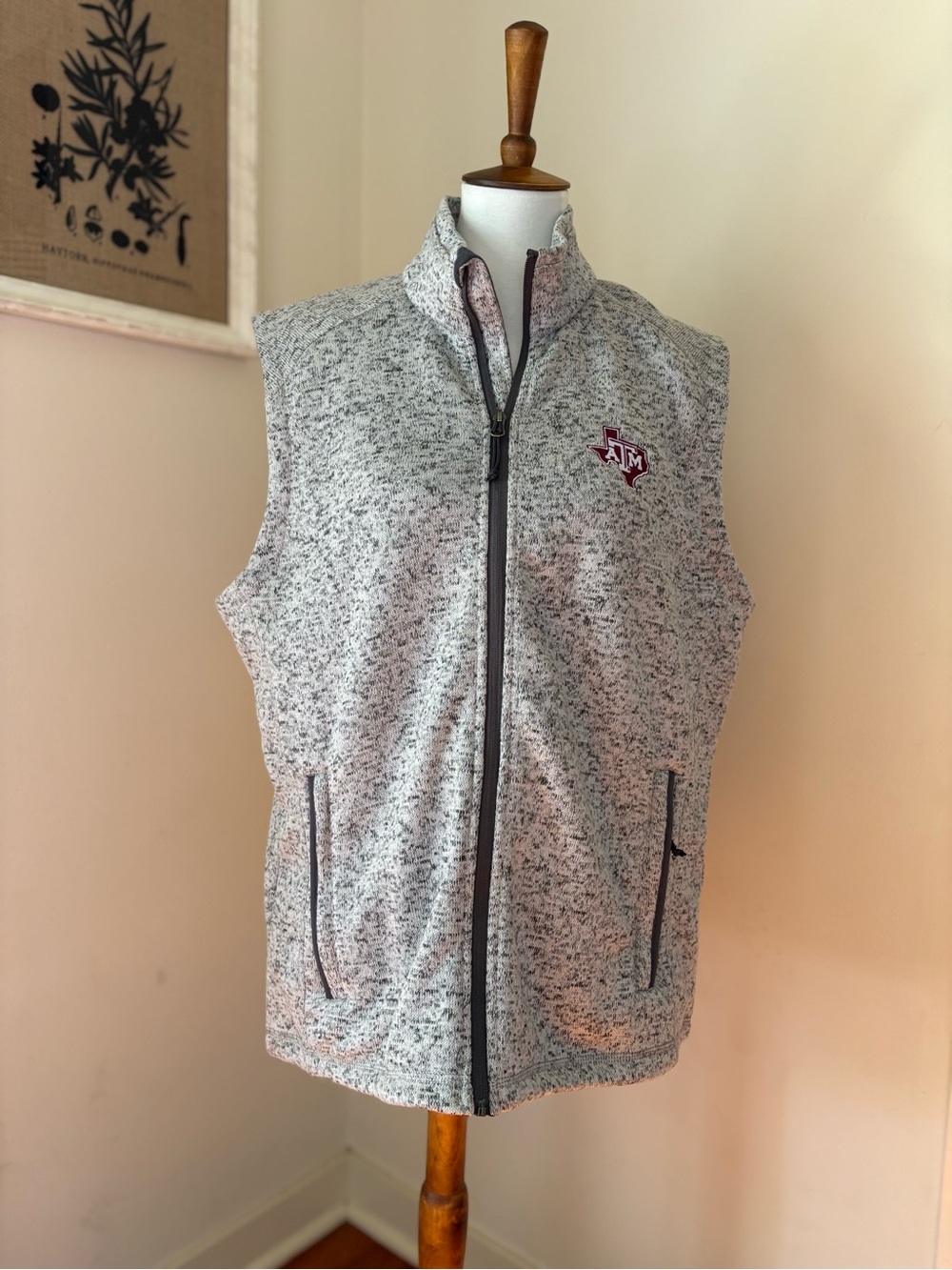 NWT Texas A&M Port Authority Heathered Grey Zip Up Vest